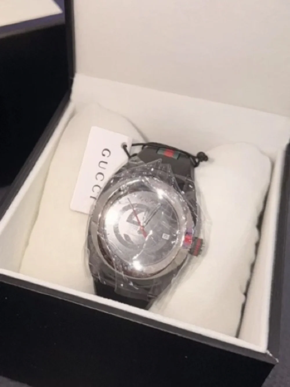 Gucci Synk Black Quartz SportWatch with Signature Red & Green Stripe UNISEX
